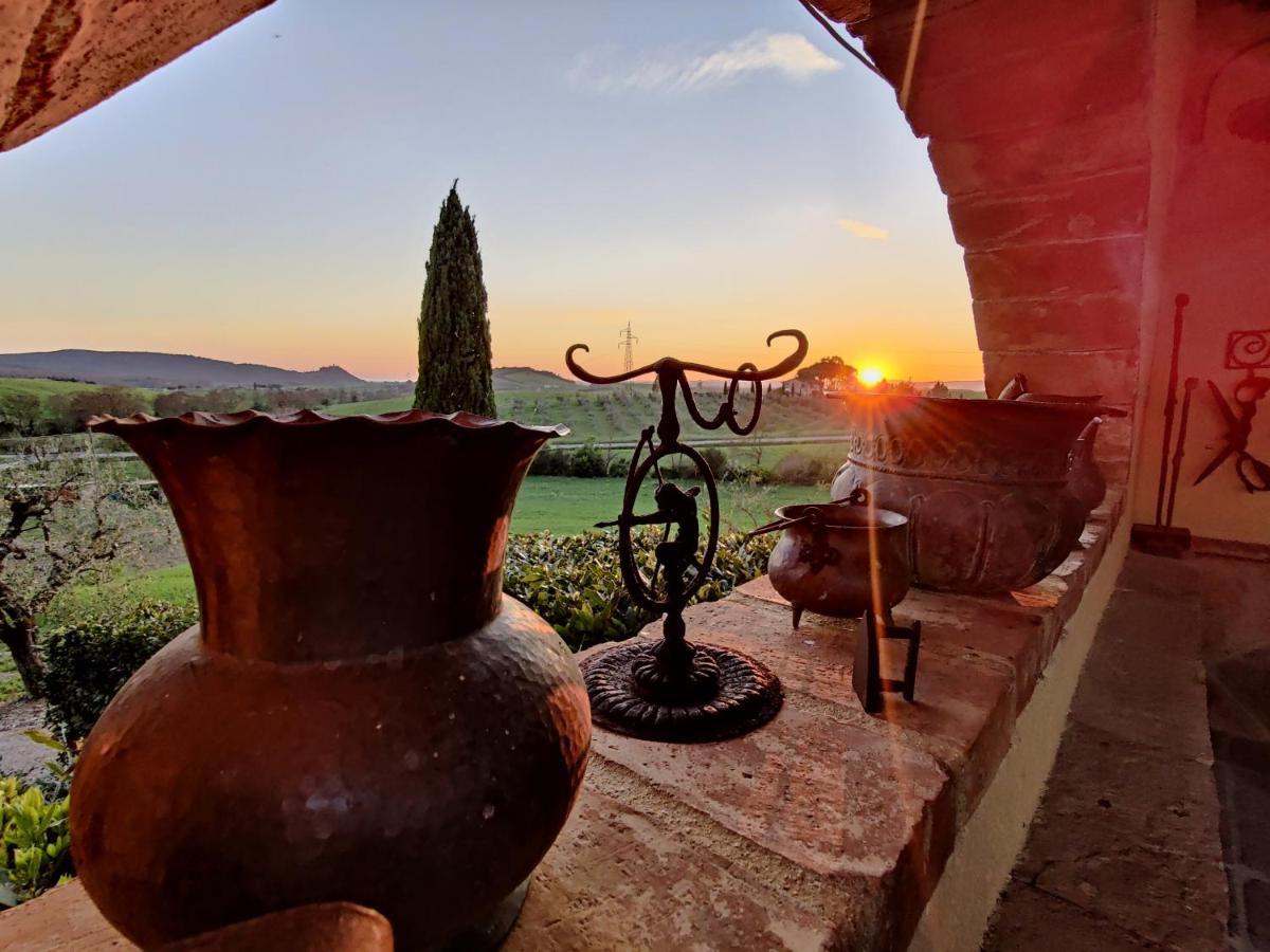 Agriturismo Il Raduno - Max Lelli 马西利亚纳 外观 照片