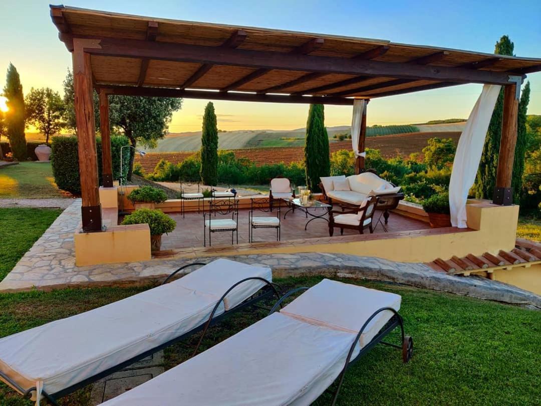 Agriturismo Il Raduno - Max Lelli 马西利亚纳 外观 照片